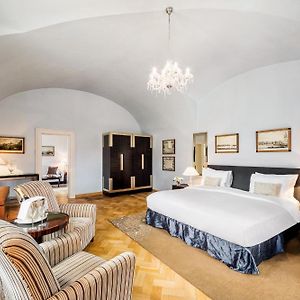 Apartament z łóżkiem king-size